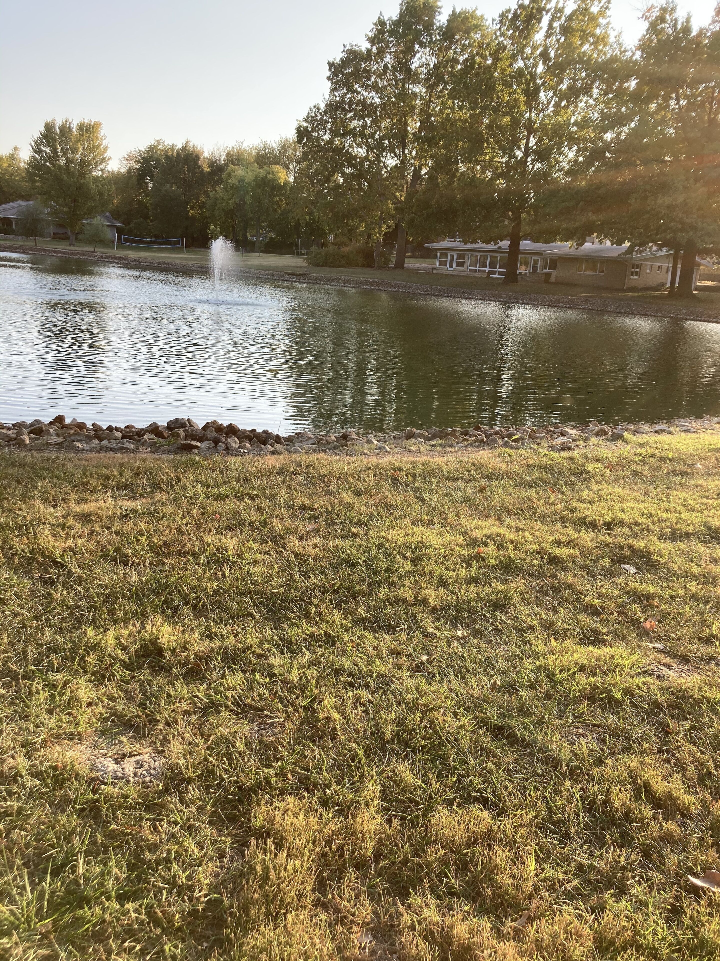 House, no steps, on a lake