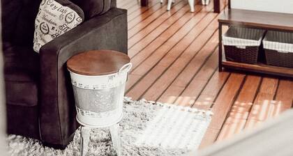 The Springfield: 2br - 1bth - 4 guests