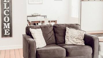 Smart TV, DVD player, books