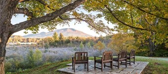 Palmer House Resort - Deluxe Two Double Beds 5