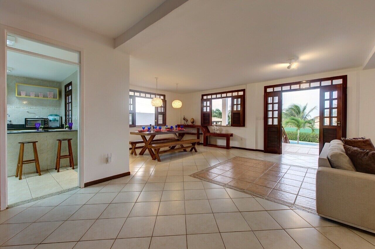 "HOUSING CEARÁ"-Super Luxury - 8 Rooms AIR/TV - Prox BEACH PARK -32 People