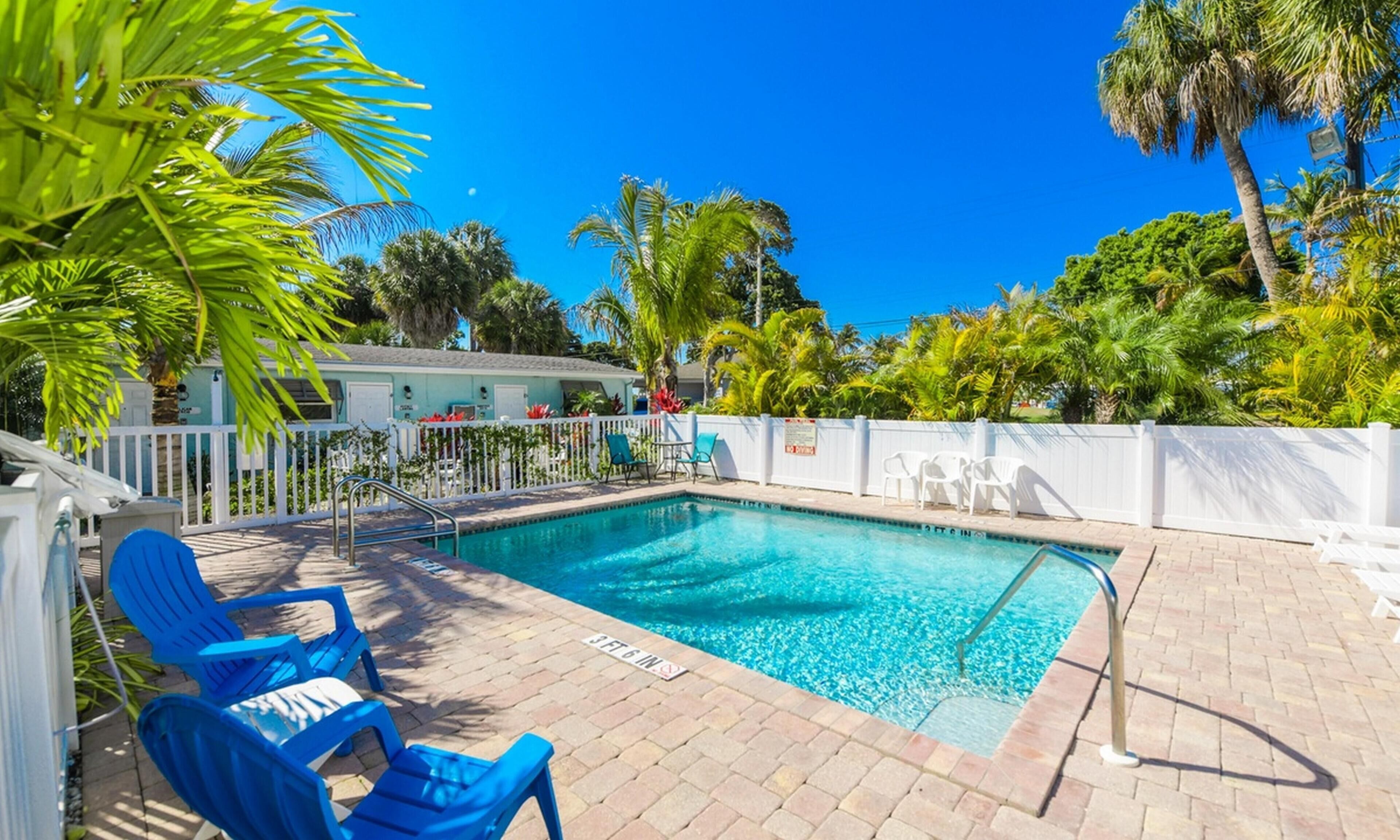 Driftwood Villas by AMI Locals