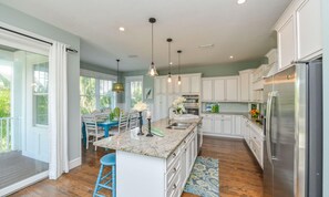 House, Multiple Beds | Private kitchen