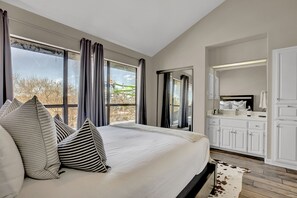 2 chambres, fer et planche Ă repasser, Wi-Fi gratuit, draps fournis