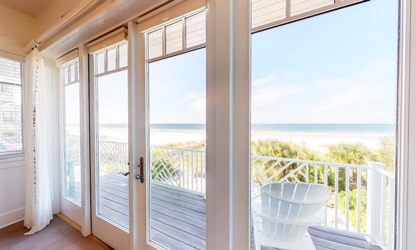 House, Multiple Beds | Balcony - Paradise Beach by AMI Locals (Bradenton Beach)