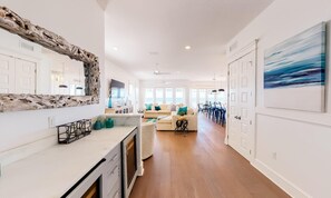 House, Multiple Beds | Private kitchen | Fridge, microwave, stovetop, dishwasher - Paradise Beach by AMI Locals (Bradenton Beach)