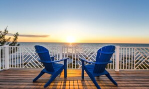House, Multiple Beds | Balcony - Paradise Beach by AMI Locals (Bradenton Beach)