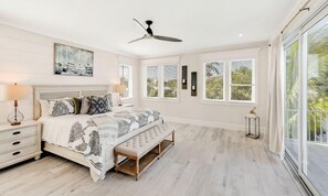 Room - On the Rocks by AMI Locals (Bradenton Beach)