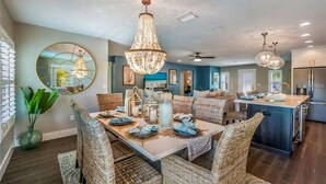 House, 4 Bedrooms | In-room dining - Rod N Reel by AMI Locals (Anna Maria)