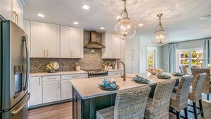 House, 4 Bedrooms | Private kitchen | Fridge, microwave, stovetop, dishwasher - Rod N Reel by AMI Locals (Anna Maria)