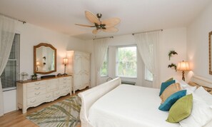 Room - Villa Livella by AMI Locals (Anna Maria)