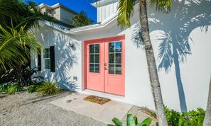 House, 3 Bedrooms | Exterior