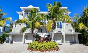 Front of property - Malibu Beach by AMI Locals (Holmes Beach)