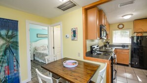 Condo, 2 habitaciones | Restaurantes