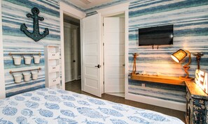 House, 5 Bedrooms | 5 bedrooms, iron/ironing board, bed sheets - Salt Life by AMI Locals (Bradenton Beach)