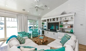 House, Multiple Beds | Living room