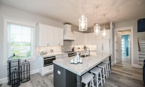 Rumah, 4 kamar tidur | Dapur pribadi