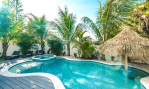 House, 4 Bedrooms | Pool