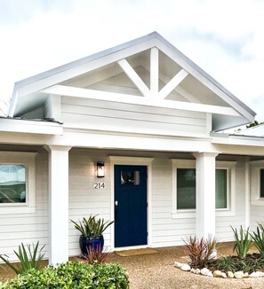 House, 3 Bedrooms | Exterior