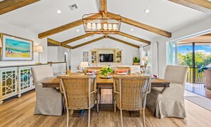 House, 3 Bedrooms | Dining