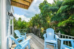 Balcony - Pearl Beach by AMI Locals (Holmes Beach)