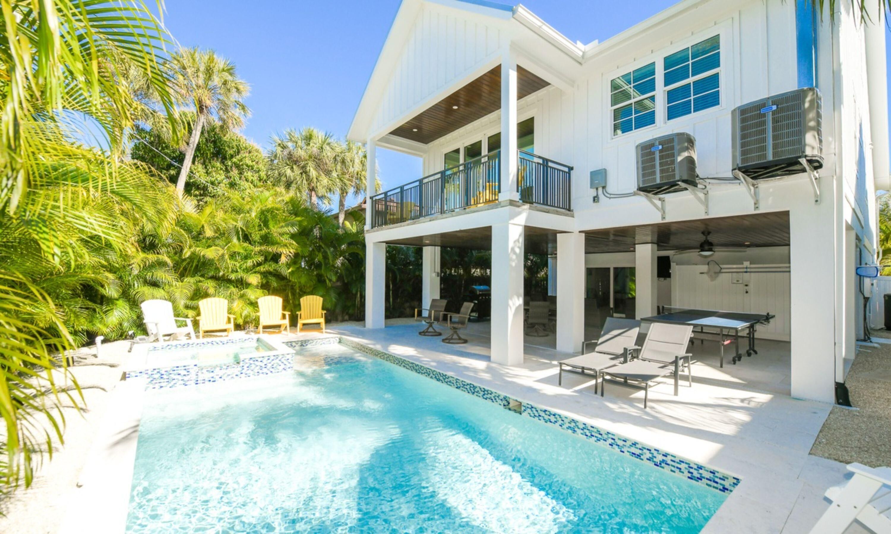 Hus - 5 sovrum | Pool