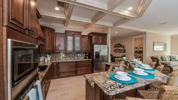House, Multiple Beds | Private kitchen