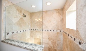 Ferienhaus, 5 Schlafzimmer | Badezimmer