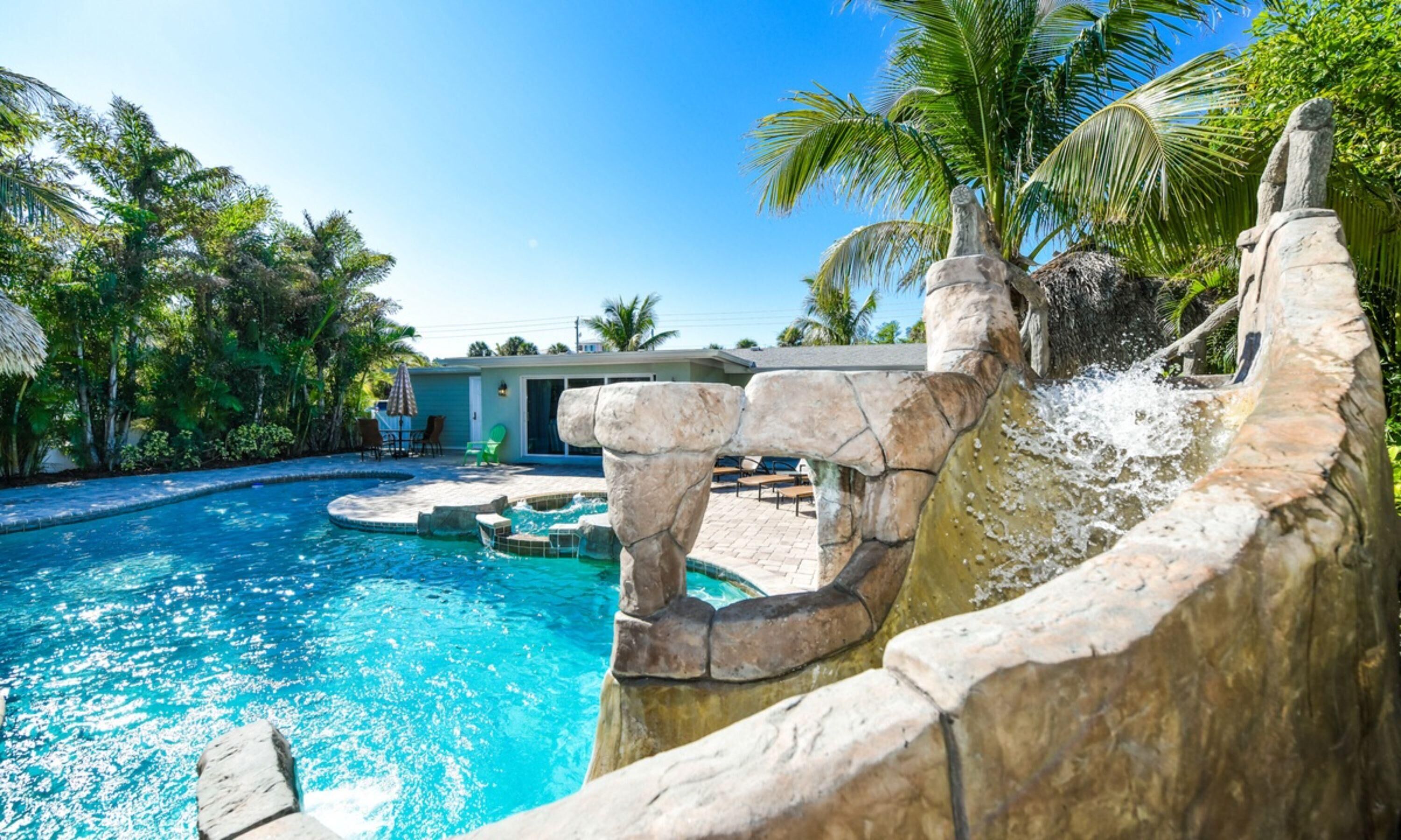 Casa, 5 habitaciones | Alberca