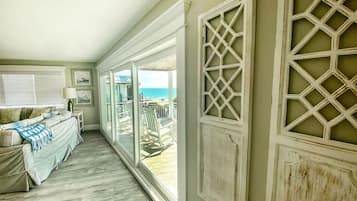 House, Multiple Beds | 7 bedrooms, iron/ironing board, bed sheets