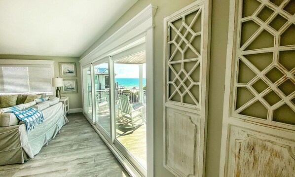 House, Multiple Beds