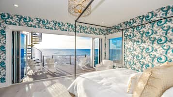 House, Multiple Beds | 10 bedrooms, iron/ironing board, bed sheets