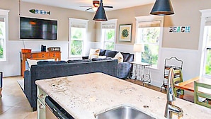 House, 6 Bedrooms | Private kitchen - Nautical Tides by AMI Locals (Bradenton Beach)
