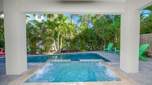 House, 6 Bedrooms | Pool - Nautical Tides by AMI Locals (Bradenton Beach)