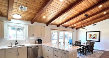 Enjoy a relaxing getaway in Wine Country!