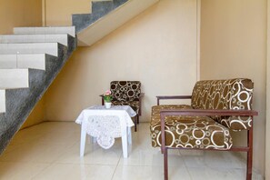 Lobby - OYO 3027 Griya Temenggungan Syariah (Pamekasan)