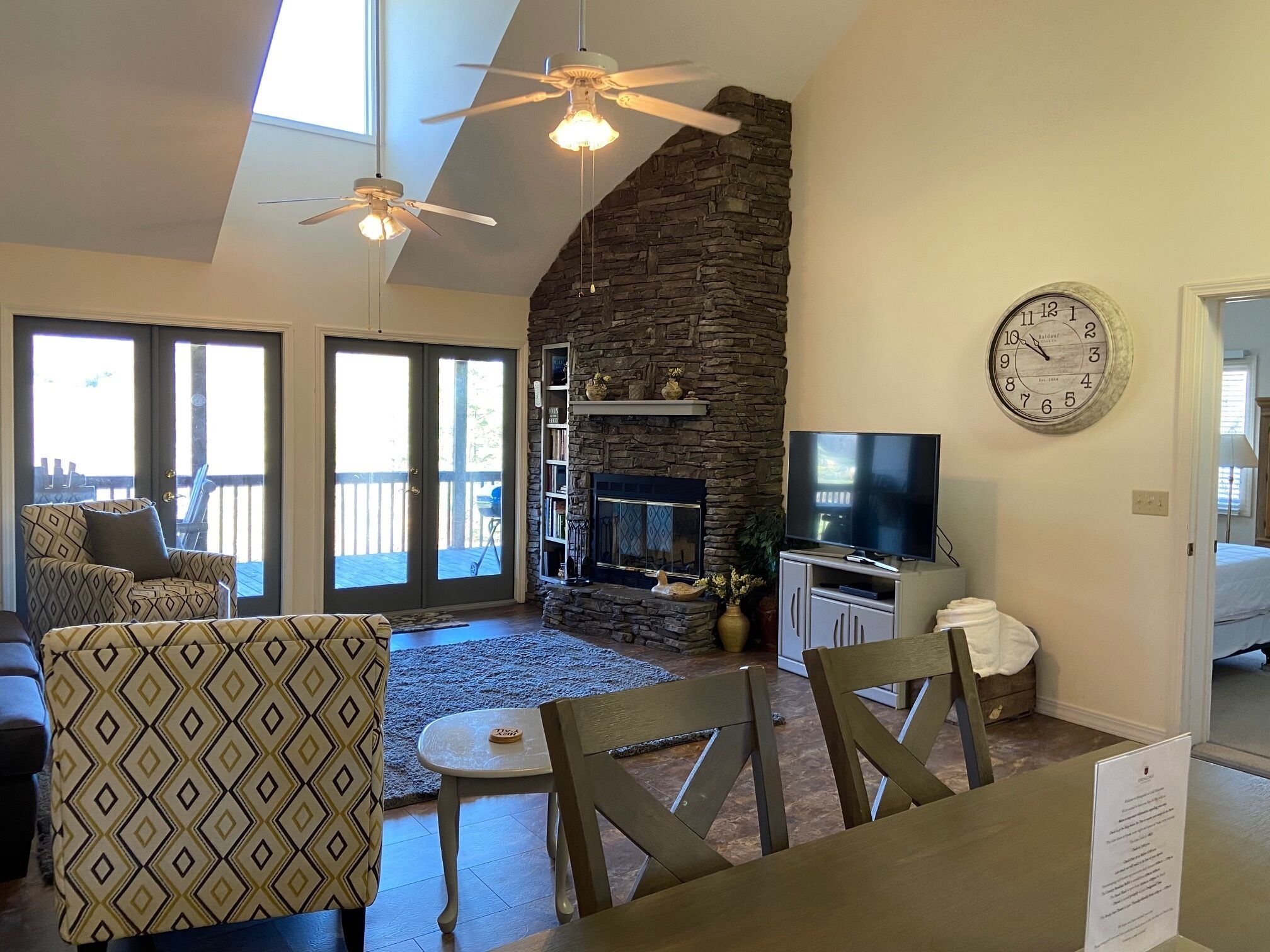 Springdale Robin Villa