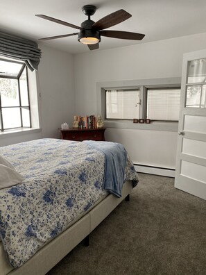 2 soveværelser, skrivebord, gratis Wi-Fi, sengetøj