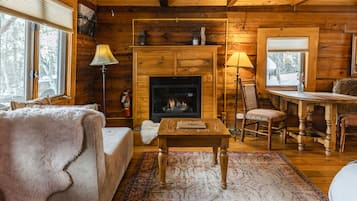 McGee Cabin | 1 bedroom, bed sheets