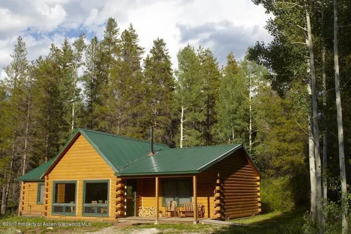 Hus - 3 soveværelser - bjergudsigt (Aspen Lodge) | 1 soveværelse, sengetøj