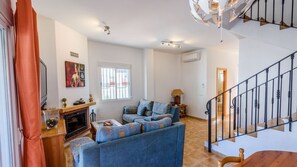 Televisio, takka, stereot