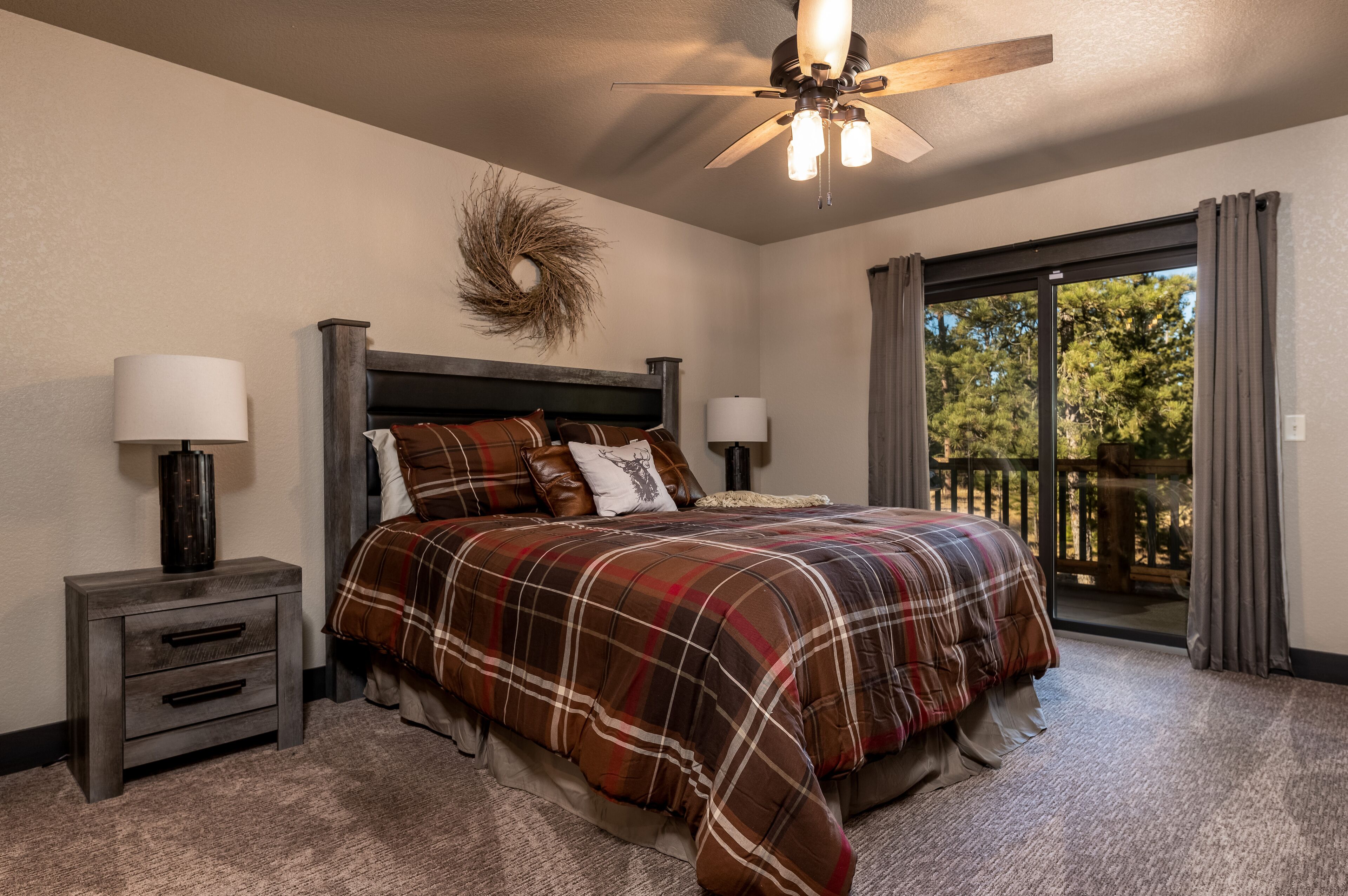 5 Schlafzimmer, Bügeleisen/Bügelbrett, kostenloses WLAN, Bettwäsche