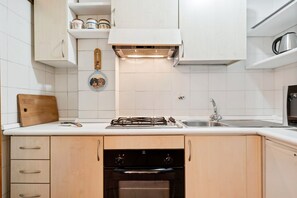 Microwave, oven, toaster