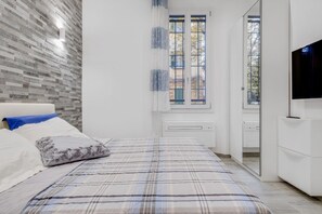 1 habitación, tabla de planchar con plancha y internet 