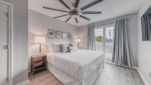 3 makuuhuonetta, silitysrauta/-lauta, ilmainen Wi-Fi, vuodevaatteet