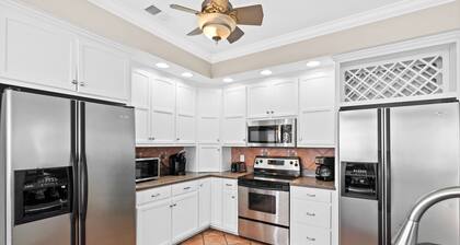 Large Home with Beach Views and Pool and elevator