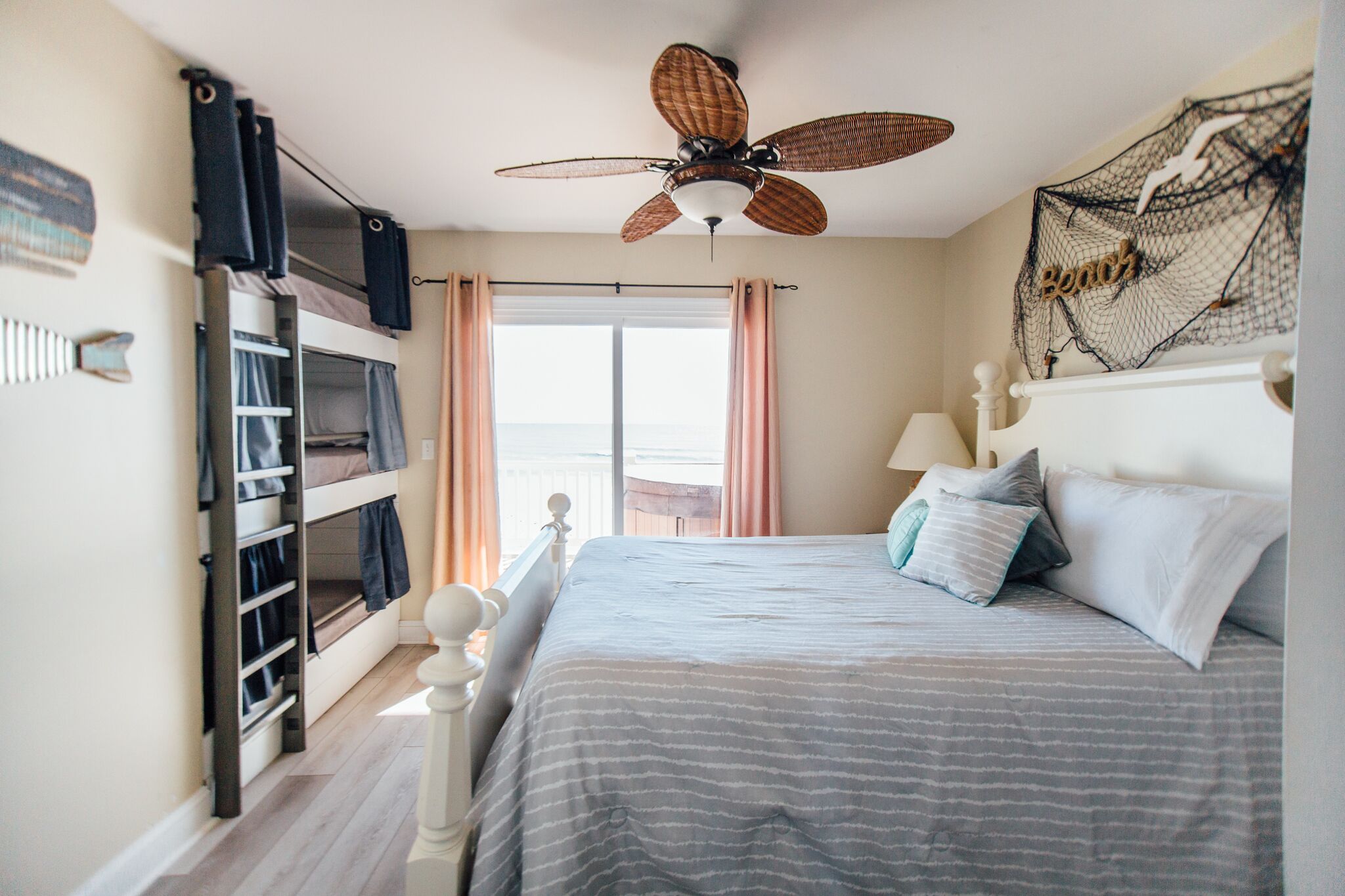 5 bedrooms, iron/ironing board, WiFi, bed sheets