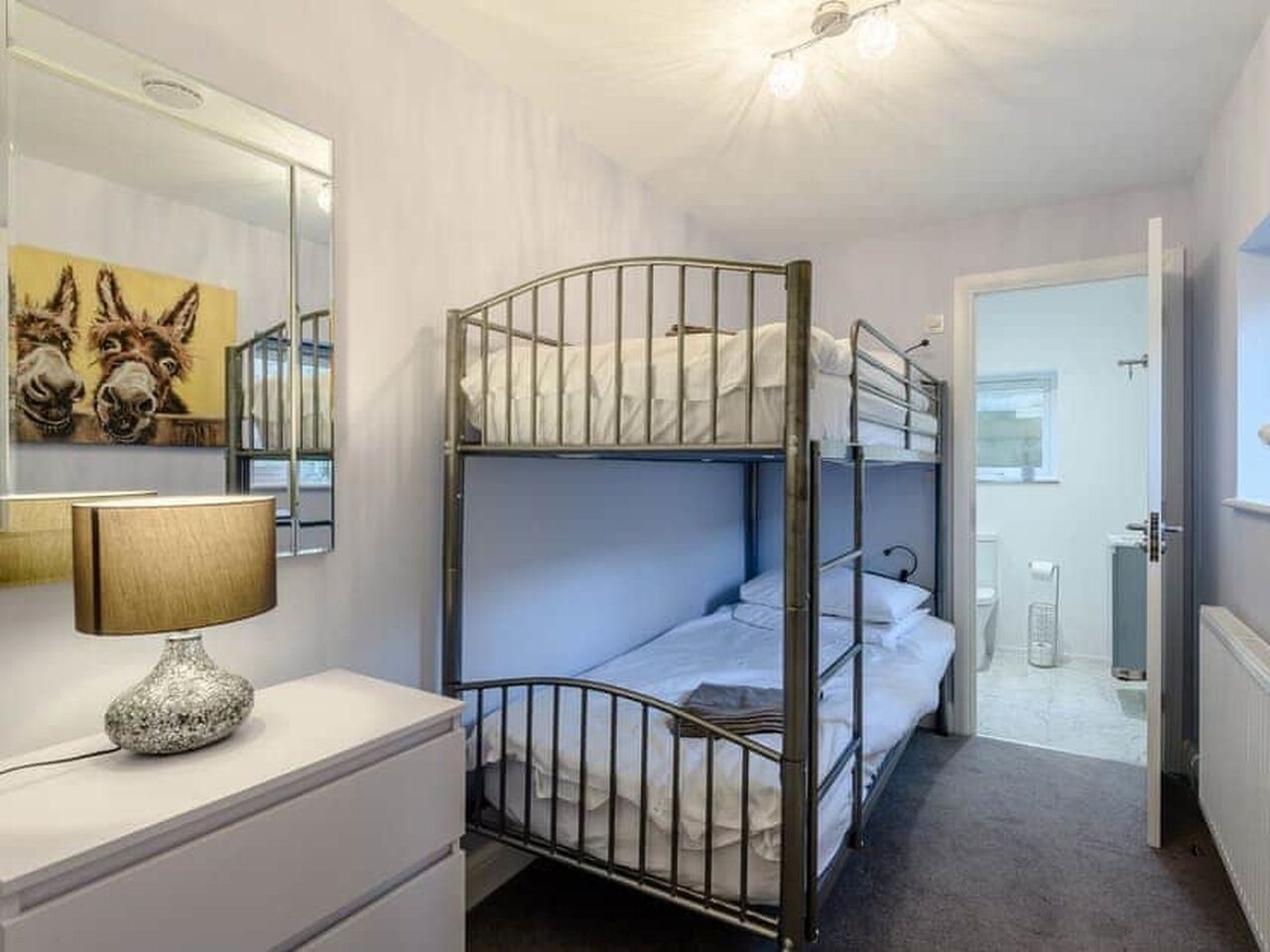 A luxury garden lodge with HOT-TUB, sun terrace - sleeps up to 7 guests