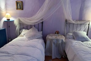 3 bedrooms, WiFi