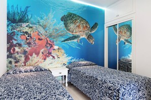 1 slaapkamer, een strijkplank/strijkijzer, gratis wifi, beddengoed